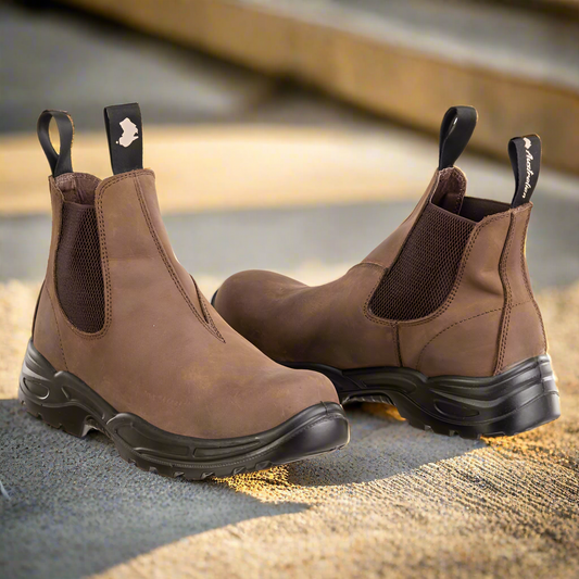 מגף צ`לסי ¾ חום S3 ESD SRC